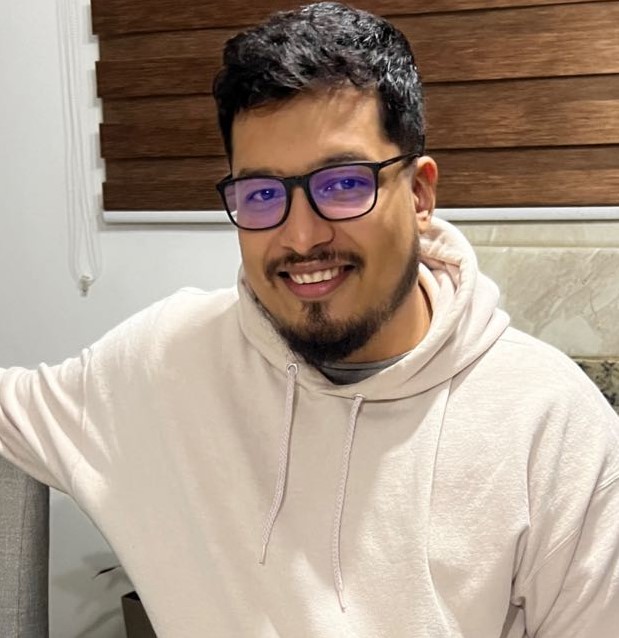 Daniel Arce - Cliente satisfecho de queques pet friendly Cajipets en San José, Costa Rica